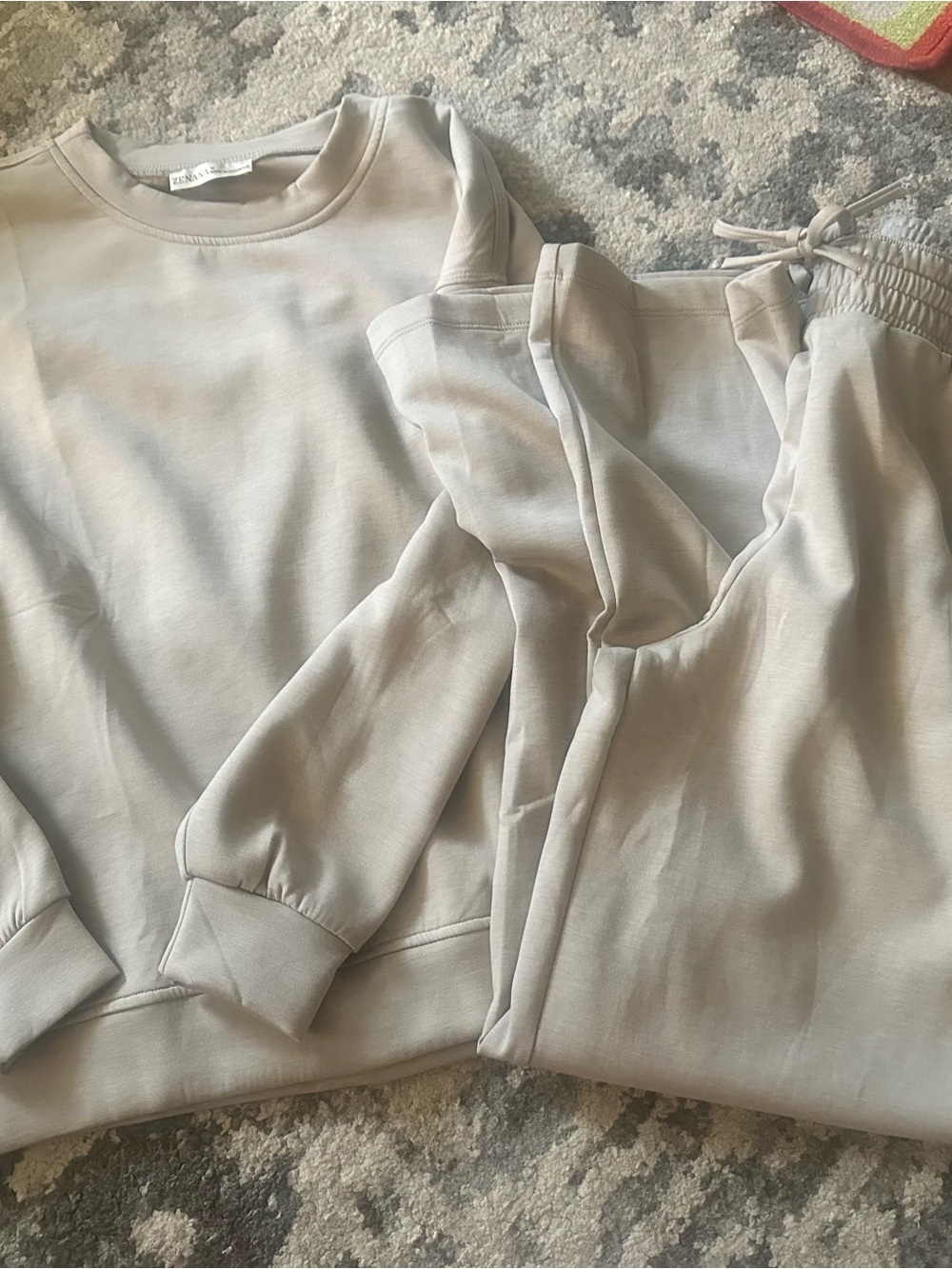 Zenana Outfitters Light Taupe Lounge Sweatshirt and Joggers Set